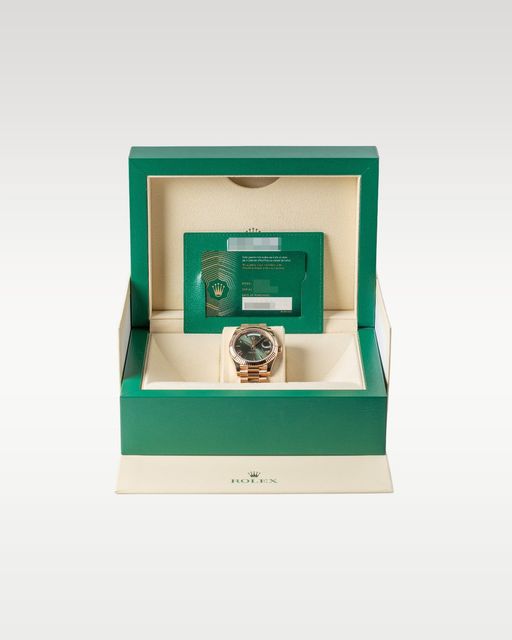 Rolex Day-Date 40 228235 Image 5